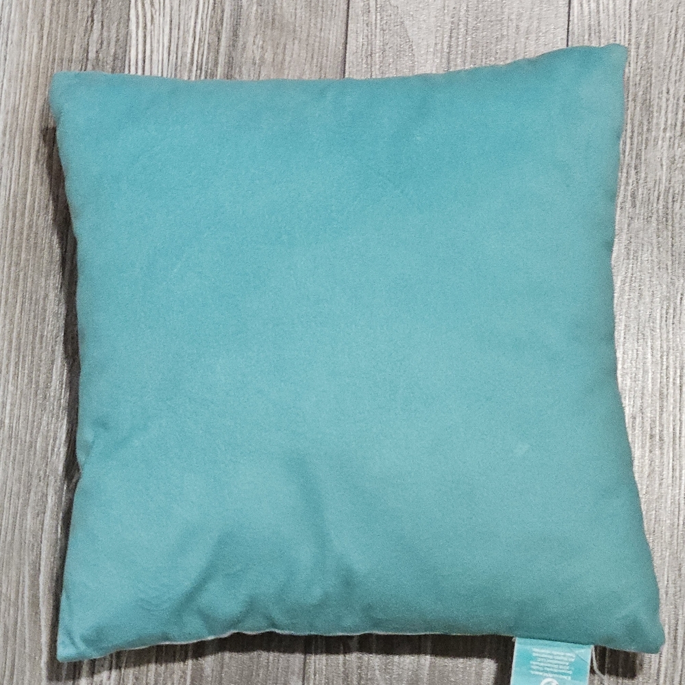Dreamworks Trolls Poppy And Branch Cushion - Picture 2 of 6